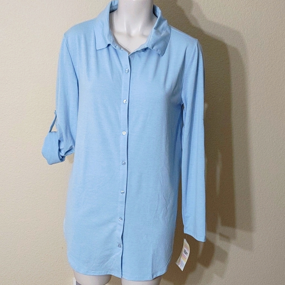LuLaRoe Valentina button down blue shirt Size S NWT.